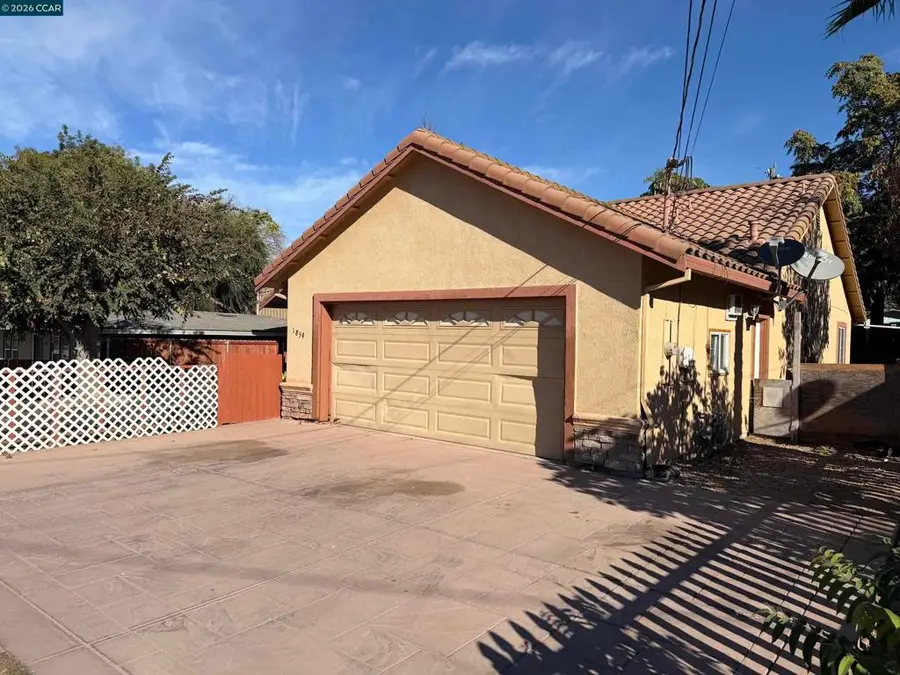 1859 Vine Ln, Antioch, CA 94509 - #3