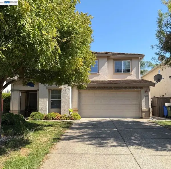9609 Flame Tokay Way, Elk Grove, CA 95624