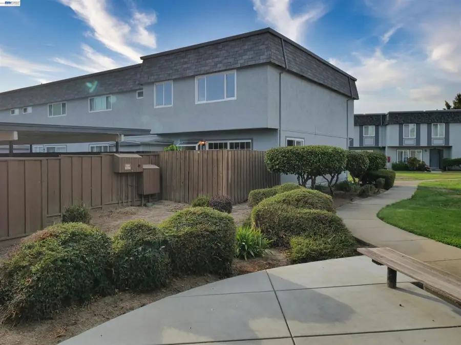 34590 Bluestone Cmn, Fremont, CA 94555 - #3