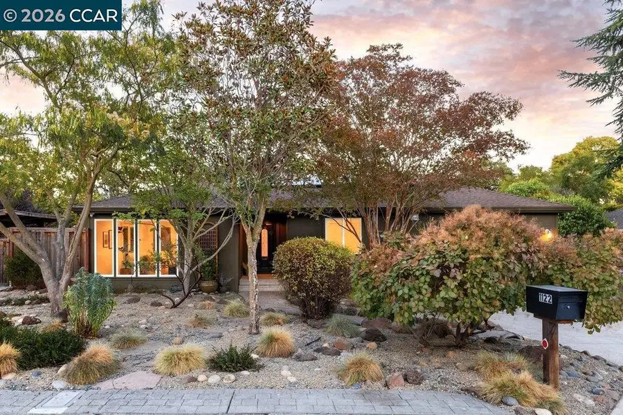 1122 Juanita Dr, Lafayette, CA 94595 - #2