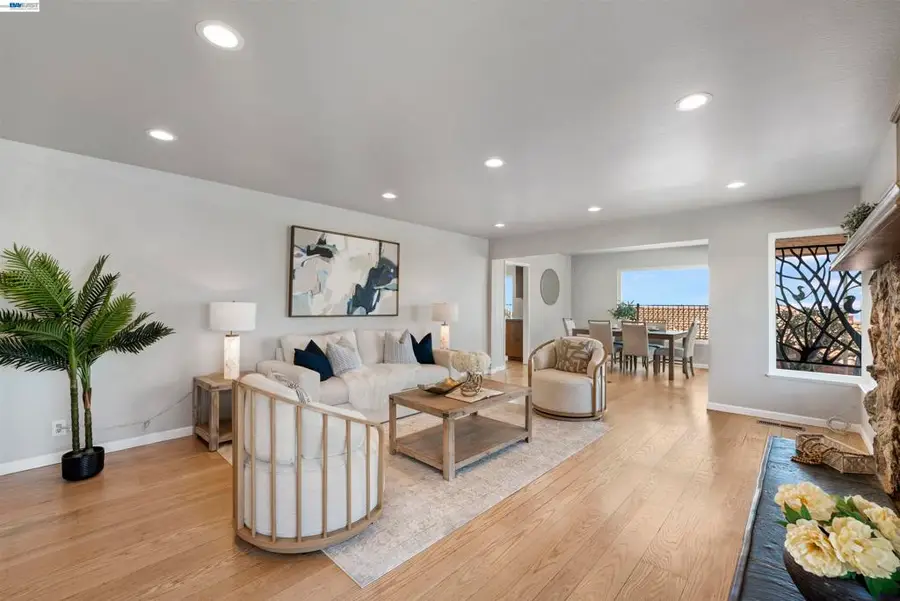 2624 Lakeview Dr, San Leandro, CA 94577 - #3