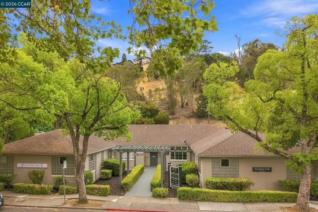 1210 Alhambra Ave, Martinez, CA 94533 - #1