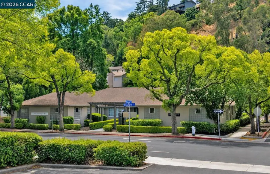 1210 Alhambra Ave, Martinez, CA 94533 - #2