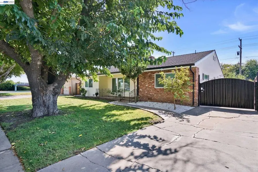 456 Hollywood Ave, Tracy, CA 95376 - #3