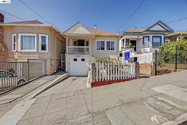 2711 13th Ave, Oakland, CA 94606