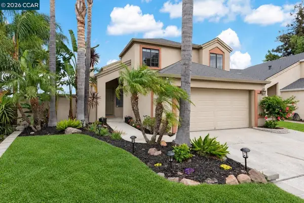 500 Mockingbird Ln, Oakley, CA 94561