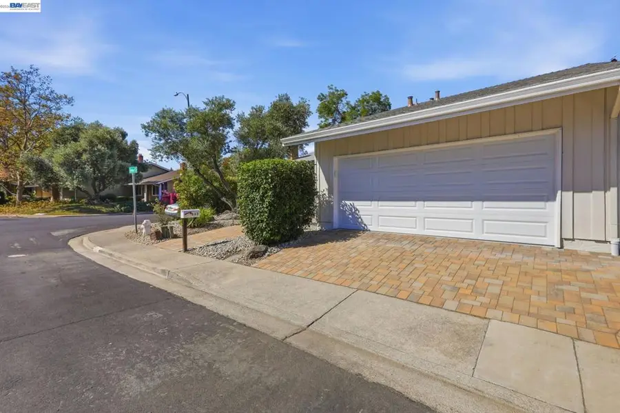 643 Sutton Ct, Walnut Creek, CA 94598 - #3