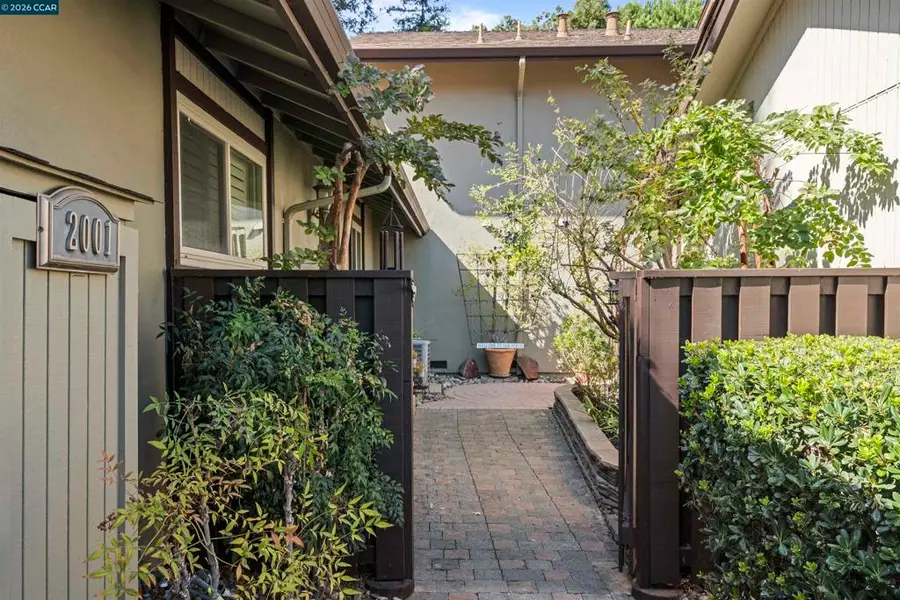 2001 Countrywood Ct, Walnut Creek, CA 94598 - #3