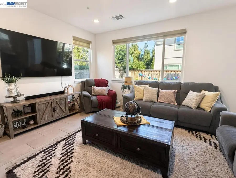 1658 S Gobind Blvd, Mountain House, CA 95391 - #3