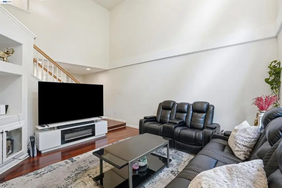 7721 Summerhill Pl, Castro Valley, CA 94552 - #2