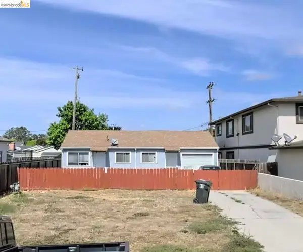 251 E Romie Ln, Salinas, CA 93901