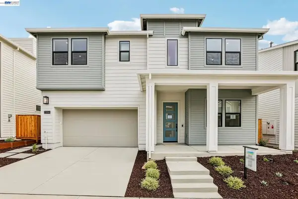2306 Sanderling Ave, Marina, CA 93933