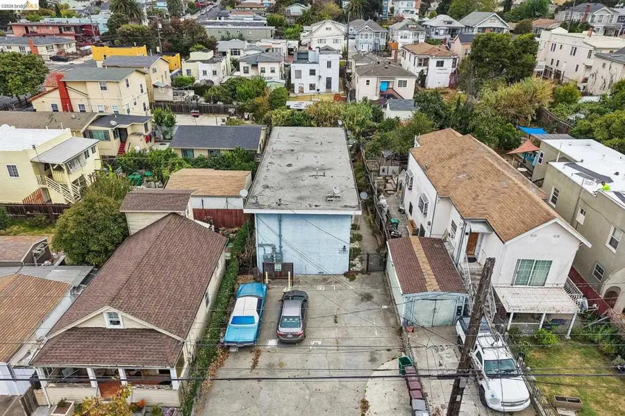 2120 E 22nd St, Oakland, CA 94606 - #3