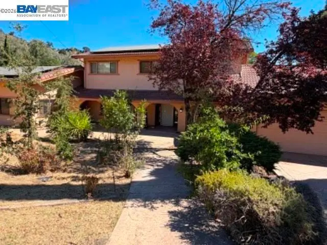 154 Vine St, Vacaville, CA 95688 - #1