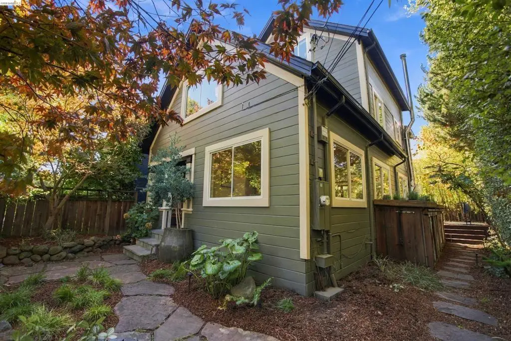 6145 Fremont St, Oakland, CA 94608 - #1