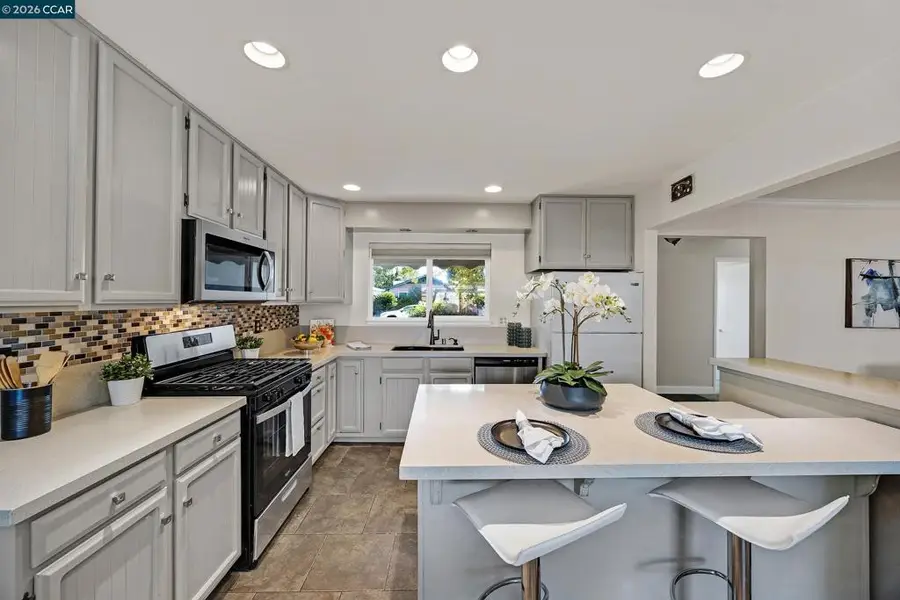 1732 Lemonwood Dr, Concord, CA 94519 - #3