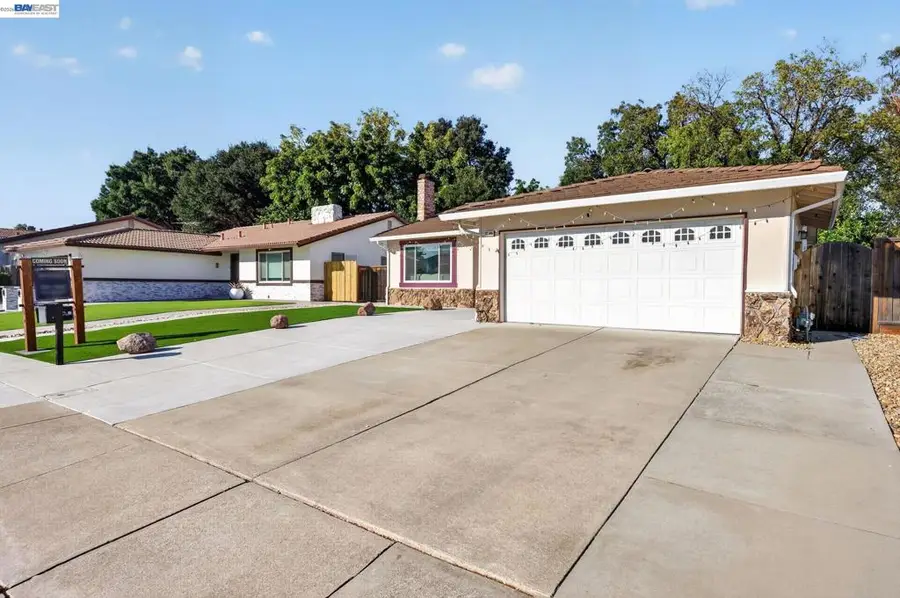 32245 Chechester Dr, Union City, CA 94587 - #2