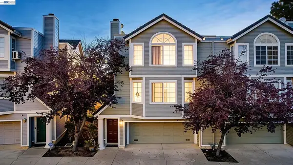 2207 Parnassus Ct, Hayward, CA 94542