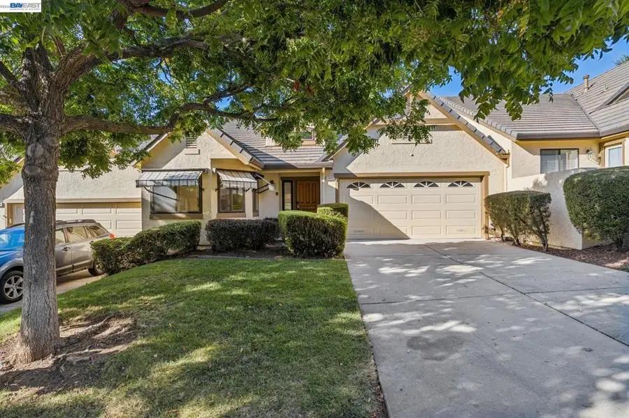 7673 Helmsdale Dr, San Jose, CA 95135 - #2