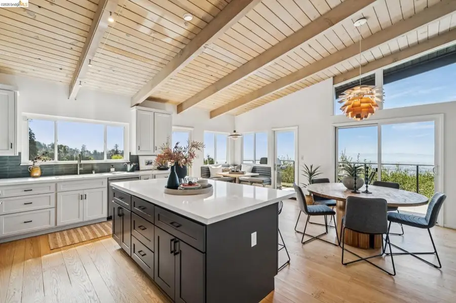 25 Ascot Court, Oakland, CA 94611 - #3