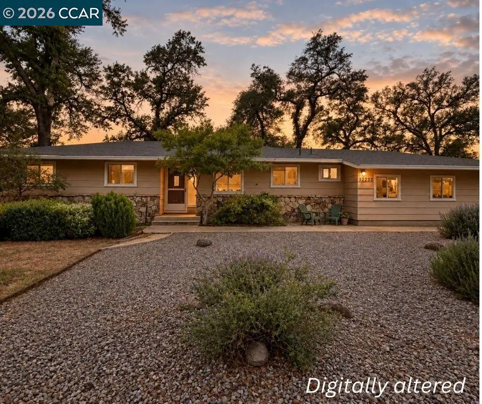 12232 Dry Creek Rd, Bella Vista, CA 96008 - #1
