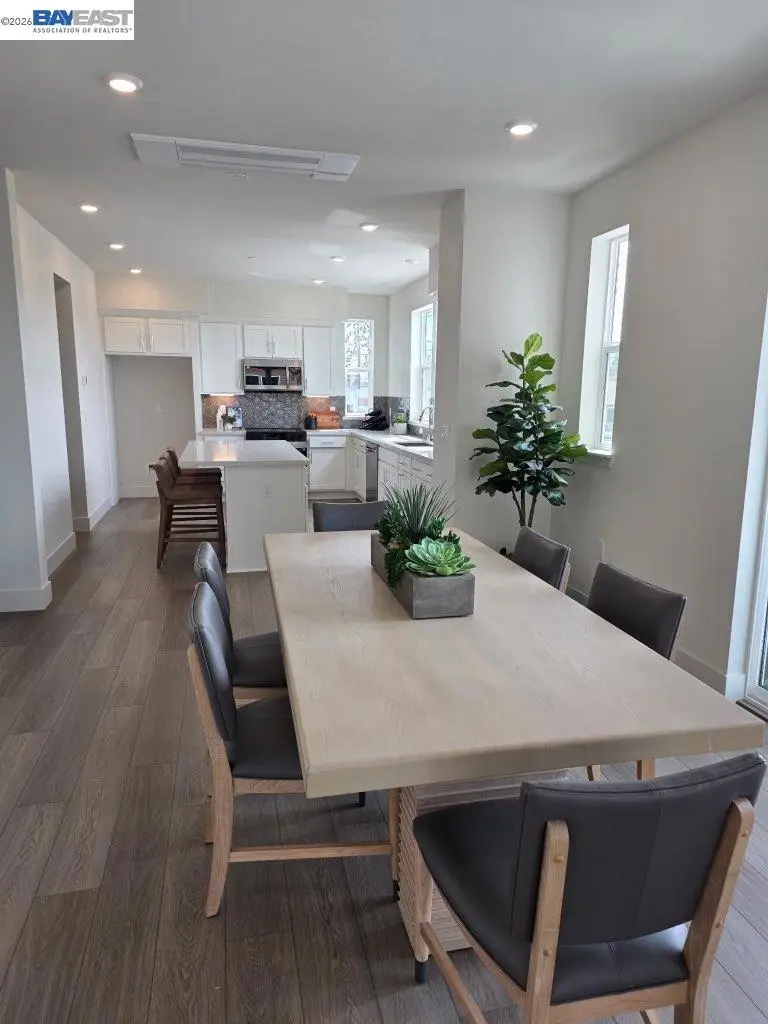 2065 Barnes Wharf Lane, Alameda, CA 94501 - #2