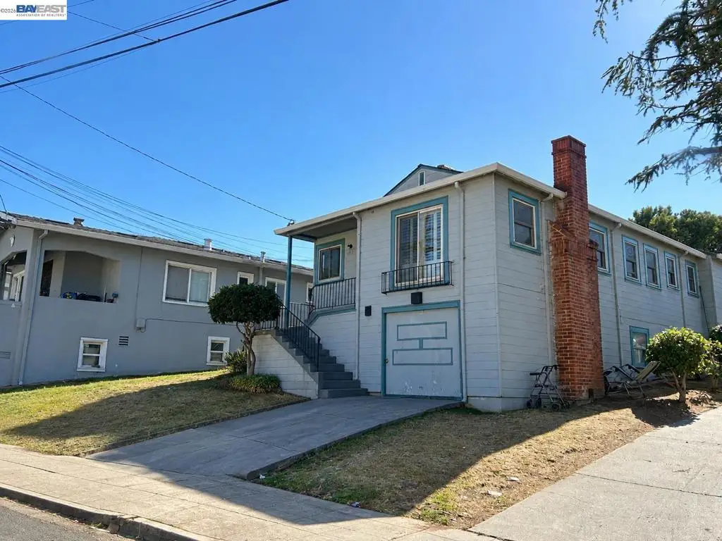 6915 Lacey Ave, Oakland, CA 94605 - #1