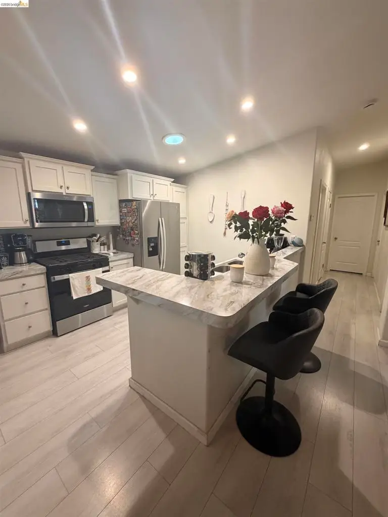 2700 E Valley Pkwy, Escondido, CA 92027 - #3