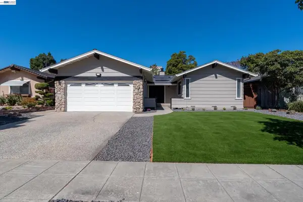 1487 Fry Ln, Hayward, CA 94545