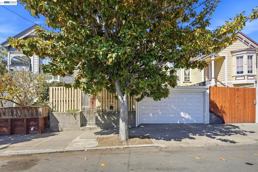 2207 13th Ave, Oakland, CA 94606 - #2