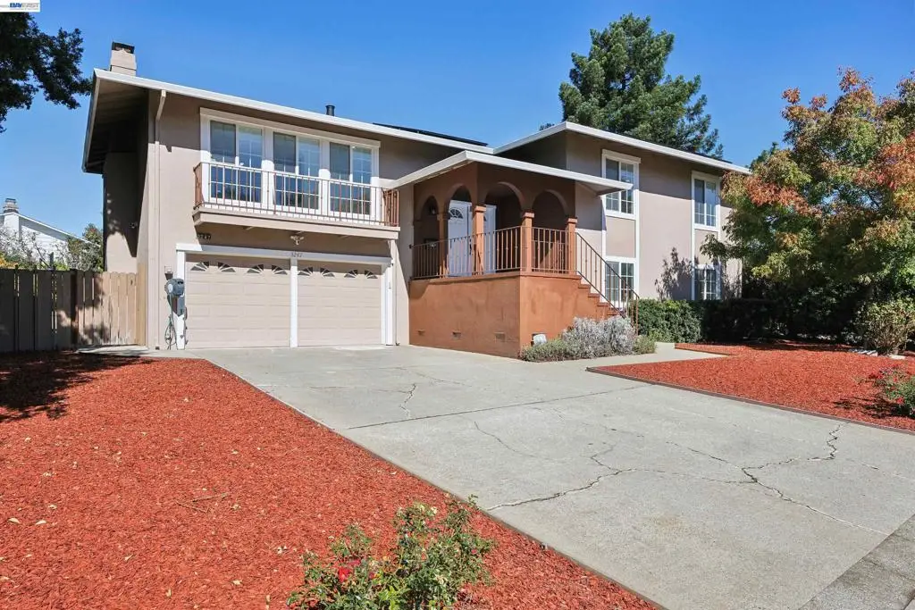 3247 Round Hill Drive, Hayward, CA 94542 - #1