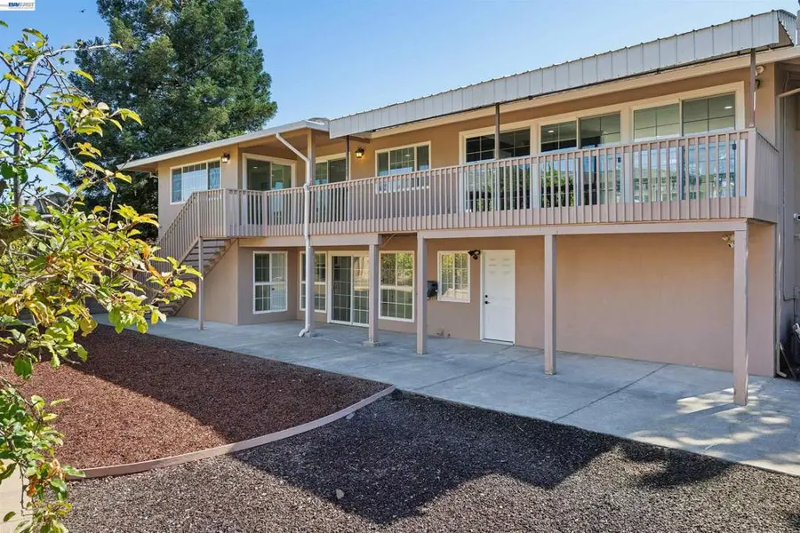 3247 Round Hill Drive, Hayward, CA 94542 - #2