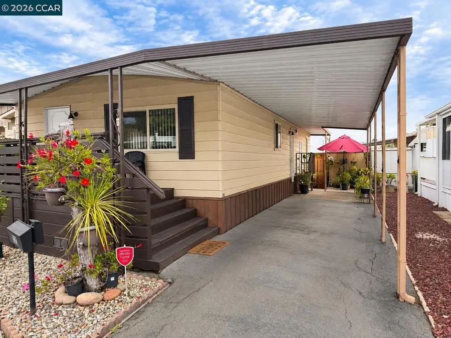 121 Leanne Ln, Concord, CA 94518 - #2
