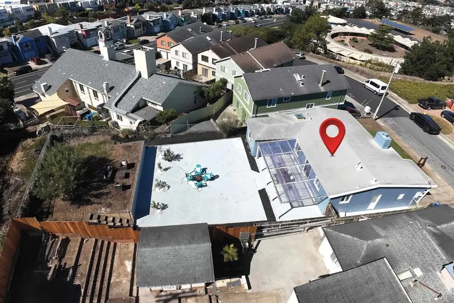 939 Bradley Dr, Daly City, CA 94015 - #2