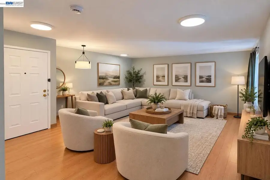 2401 Park Blvd #10, Oakland, CA 94606 - #2