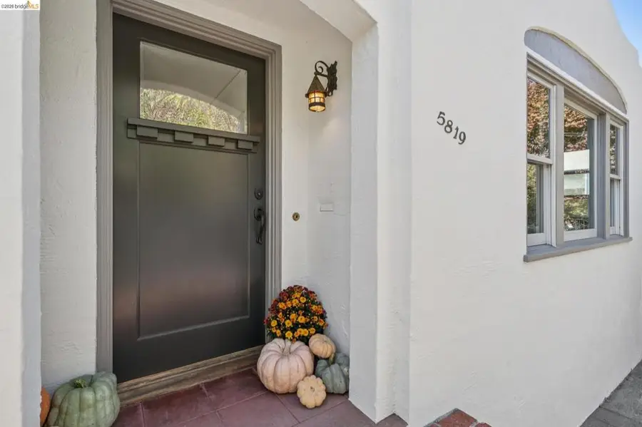 5819 Patton Street, Oakland, CA 94618 - #3