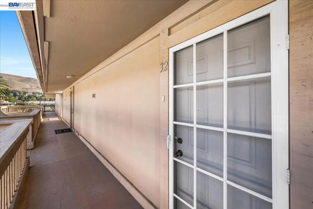 260 Industrial Pkwy #32, Hayward, CA 94544 - #1