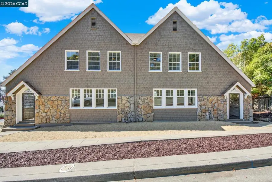 101 B St, Vallejo, CA 94590 - #2