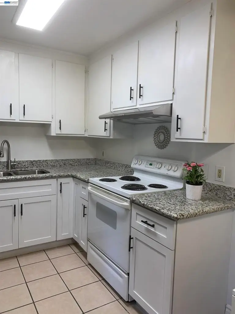 680 Fargo Ave #13, San Leandro, CA 94579 - #2