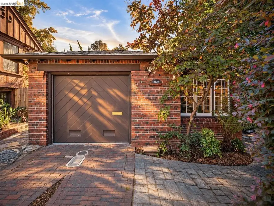 3938 Maybelle, Oakland, CA 94619 - #3