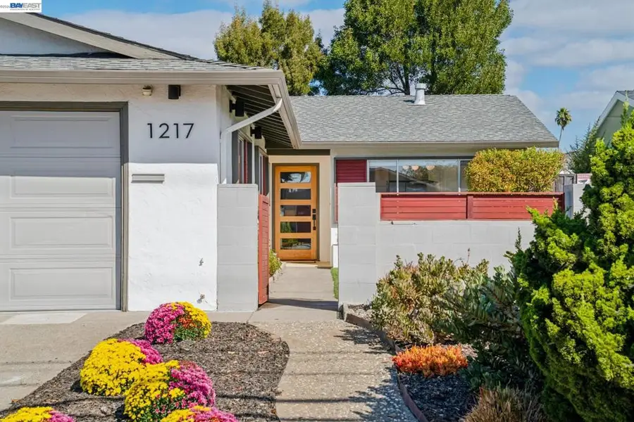 1217 Coral Reef Pl, Alameda, CA 94501 - #2