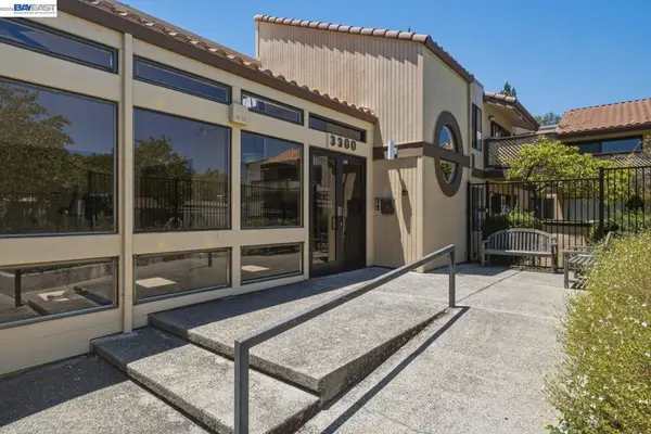 3300 Wolcott Cmn #113, Fremont, CA 94538