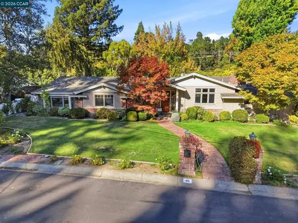 40 Estabueno Dr, Orinda, CA 94563