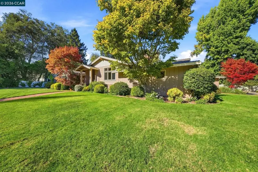 40 Estabueno Dr, Orinda, CA 94563 - #2