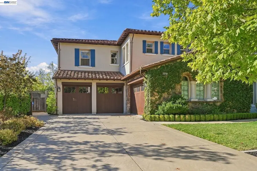 370 Golden Grass Dr, Alamo, CA 94507 - #3