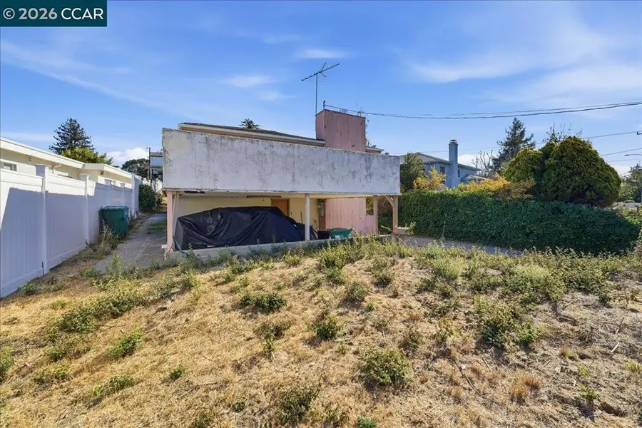 5316 Harbord Dr, Oakland, CA 94618 - #3