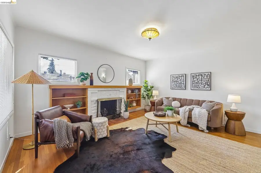 3937 Bayo St, Oakland, CA 94619 - #2