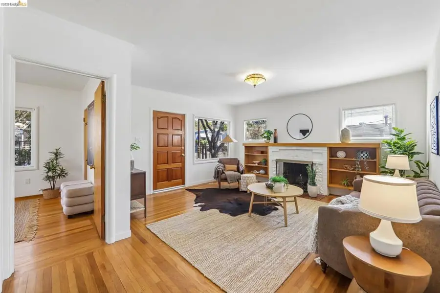 3937 Bayo St, Oakland, CA 94619 - #3