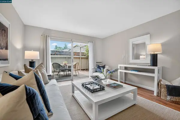 1241 Homestead Ave #211, Walnut Creek, CA 94598