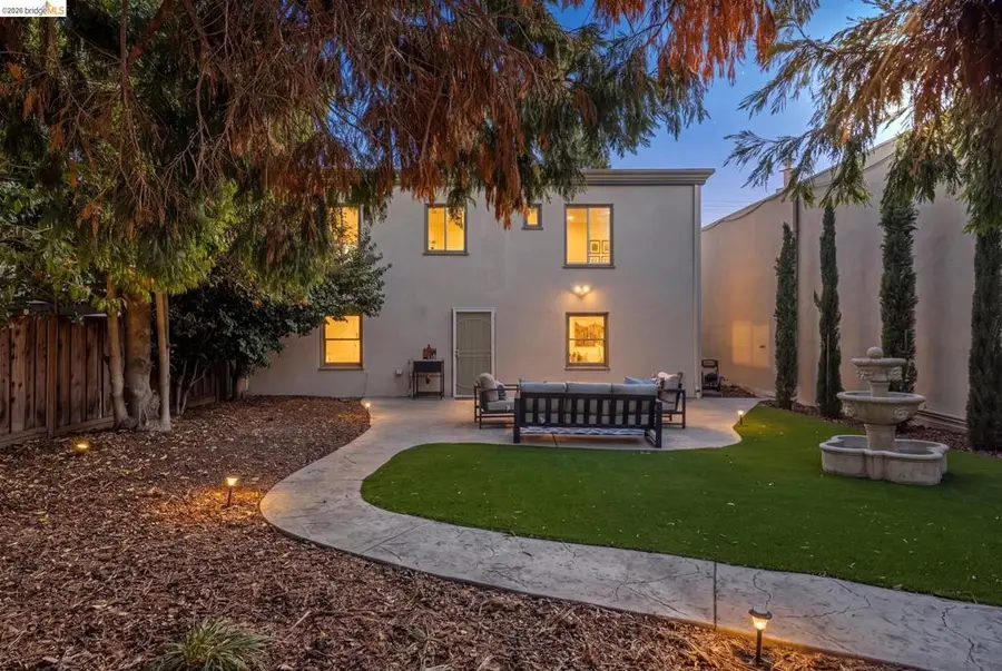 1322 E 38th St, Oakland, CA 94602 - #3
